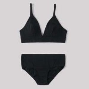 Organic Basics Cotton Triangle Bra